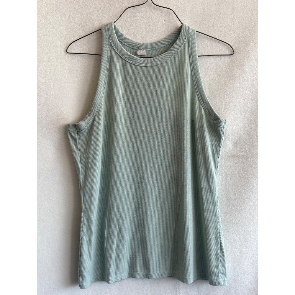Old Navy Active Ultralite Go-Dry Ribbed Racerback Tank Top Sage Green Medium